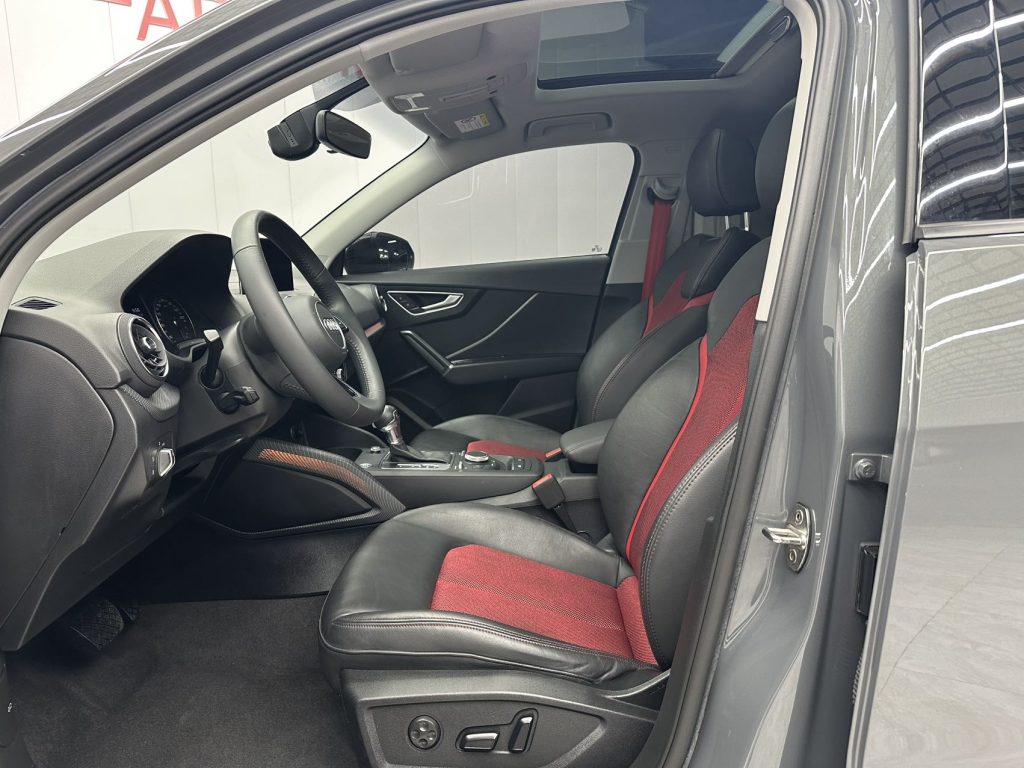 AUDI Q2L 2021 35 TFSI Stylish Dynamic - Huishida Trading
