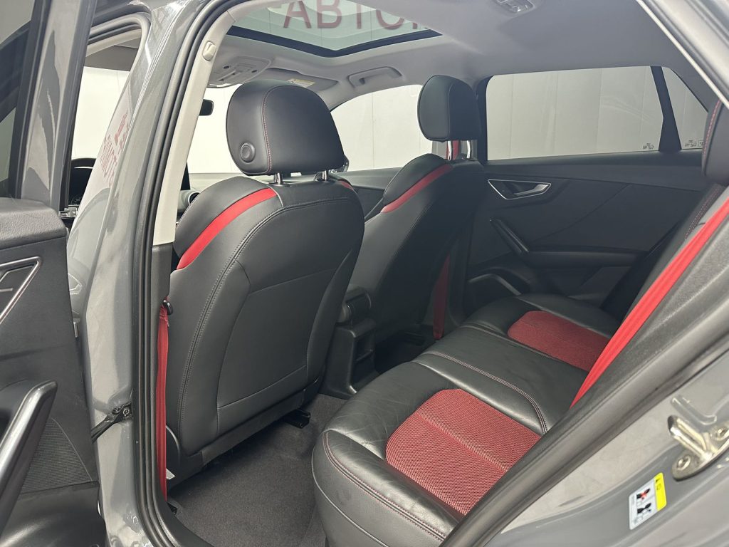 AUDI Q2L 2021 35 TFSI Stylish Dynamic - Huishida Trading