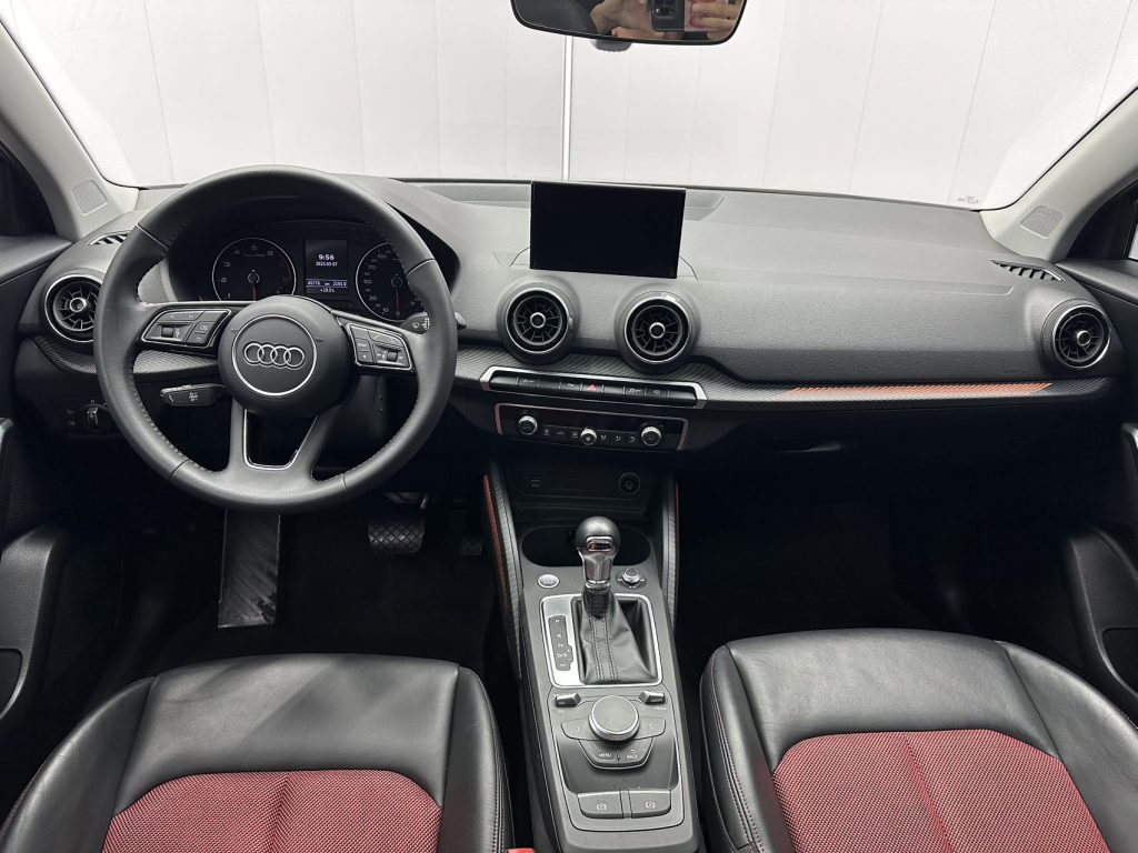 AUDI Q2L 2021 35 TFSI Stylish Dynamic - Huishida Trading