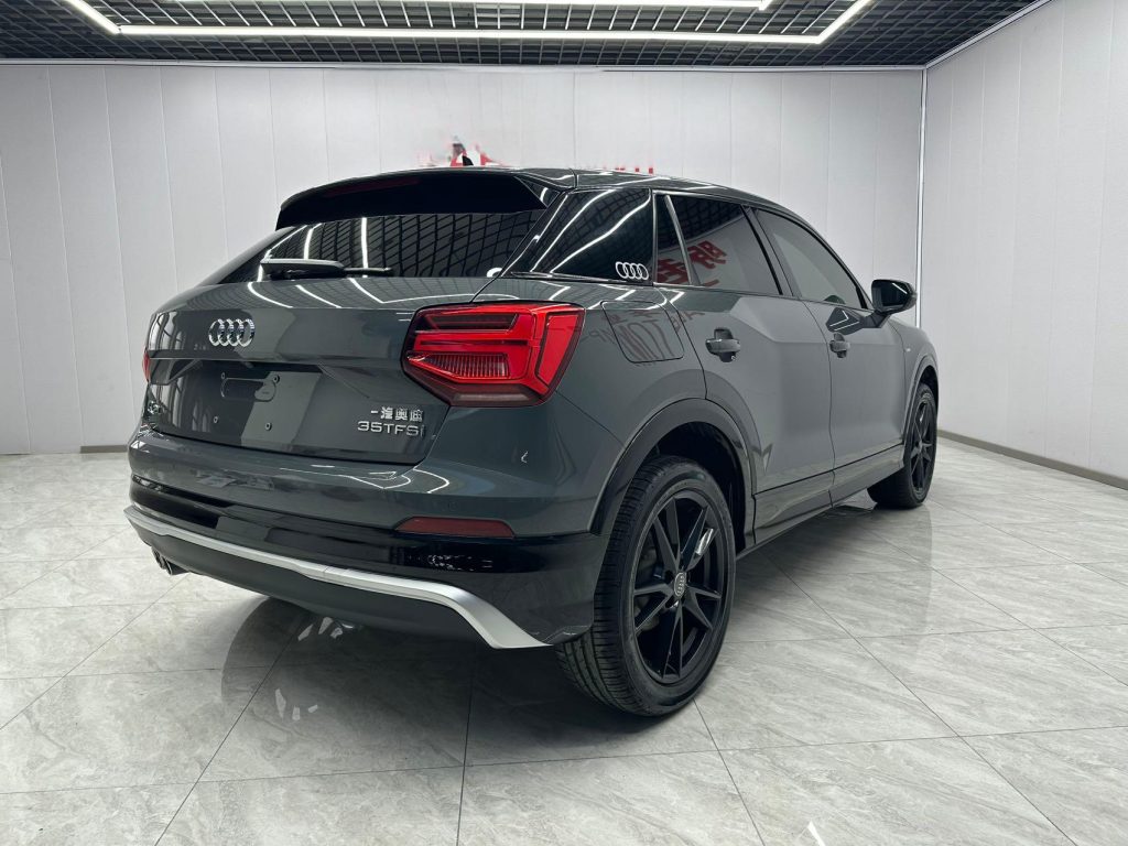AUDI Q2L 2021 35 TFSI Stylish Dynamic - Huishida Trading