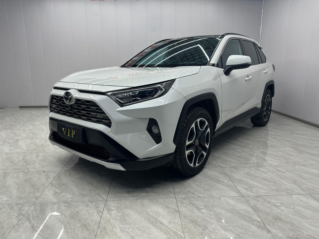TOYOTA RAV4 RWD 2021 2.0L CVT 4WD Premium Edition - Huishida Trading