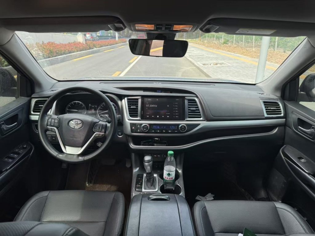2021 HIGHLANDER 2.0T 4WD Luxury 7-Seater - Huishida Trading