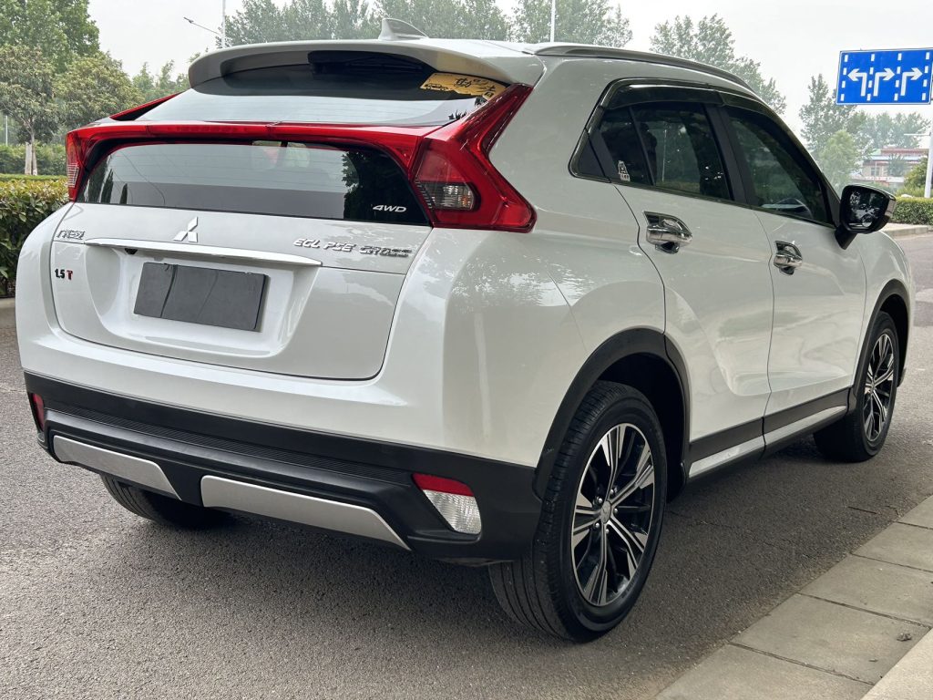 Mitsubishi Eclipse Cross 2021 1.5T CVT 4WD Ignition Edition - Huishida Trading