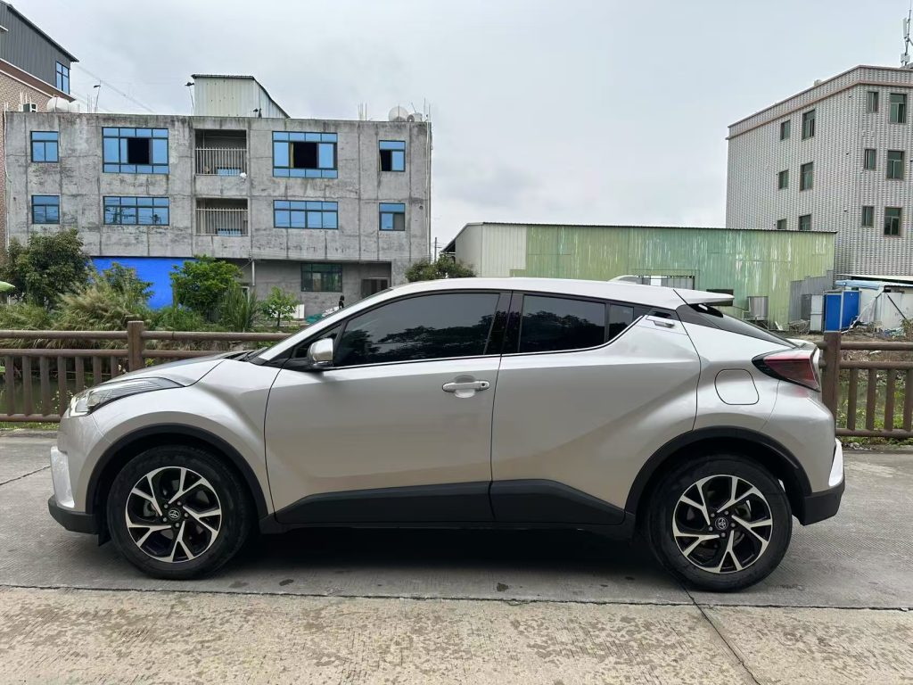 Toyota CHR 2020 2.0L Signature Edition - Huishida Trading