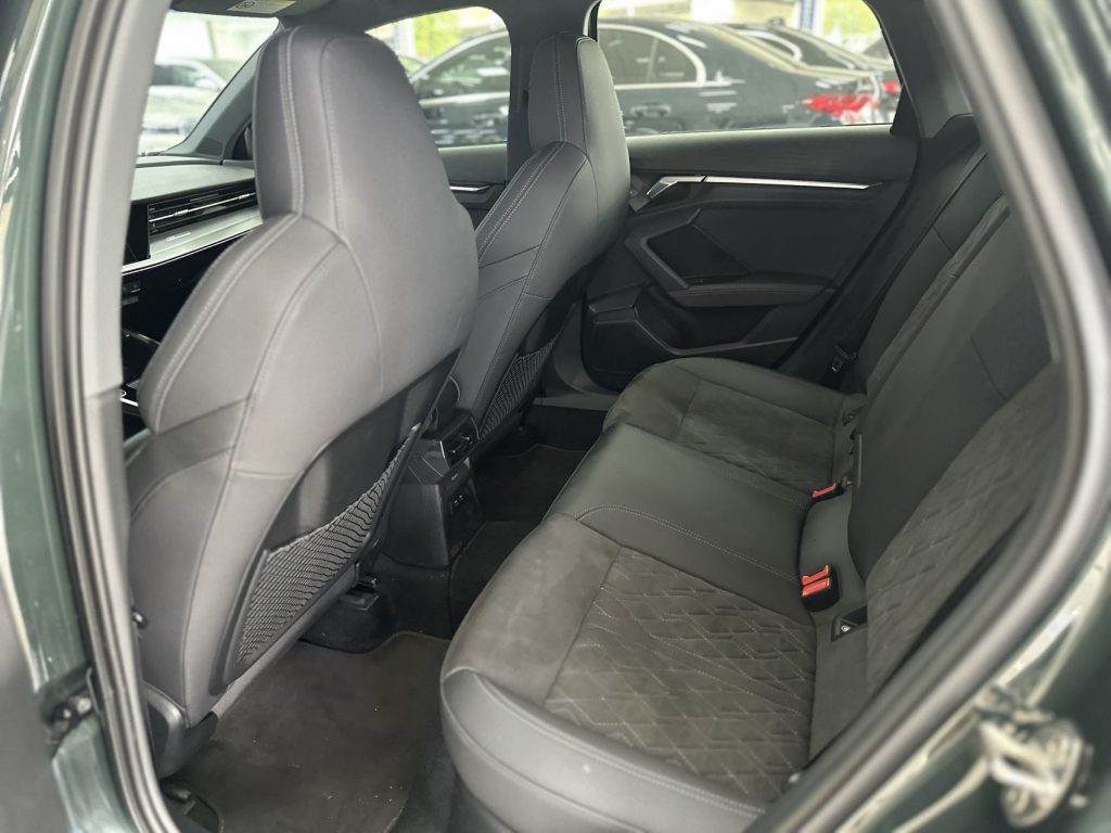 Audi A3 2021 Sportback 35 TFSI Luxury Sport - Huishida Trading
