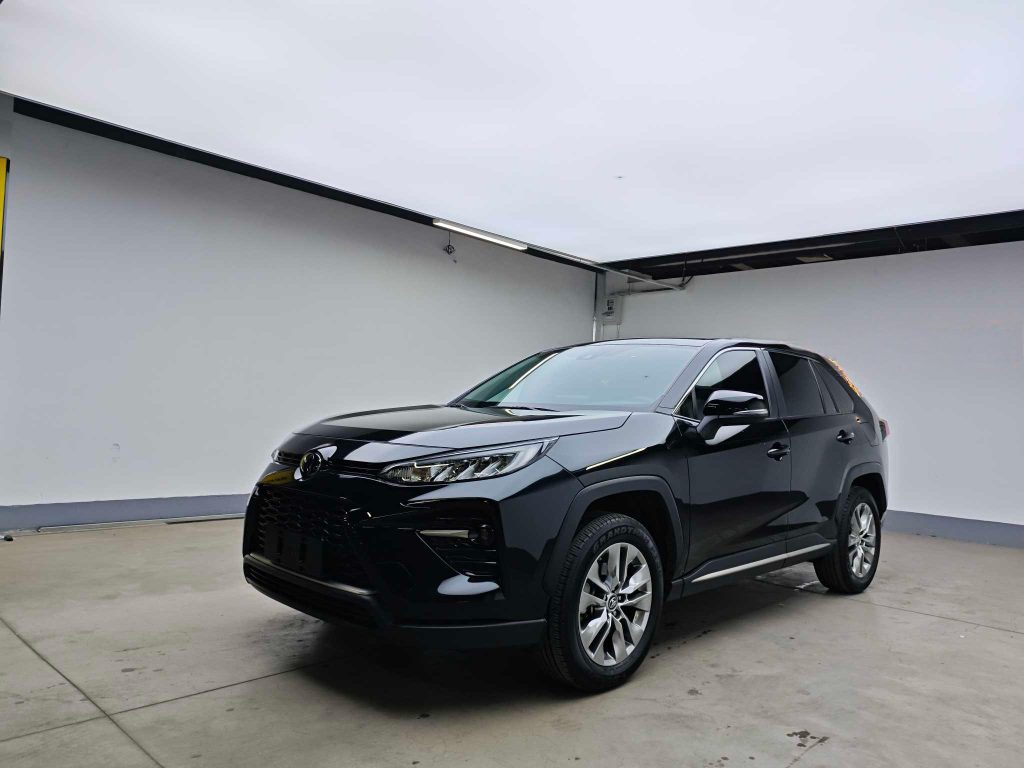 Toyota WILDLANDER 2022 2.0L CVT 2WD Deluxe - Huishida Trading