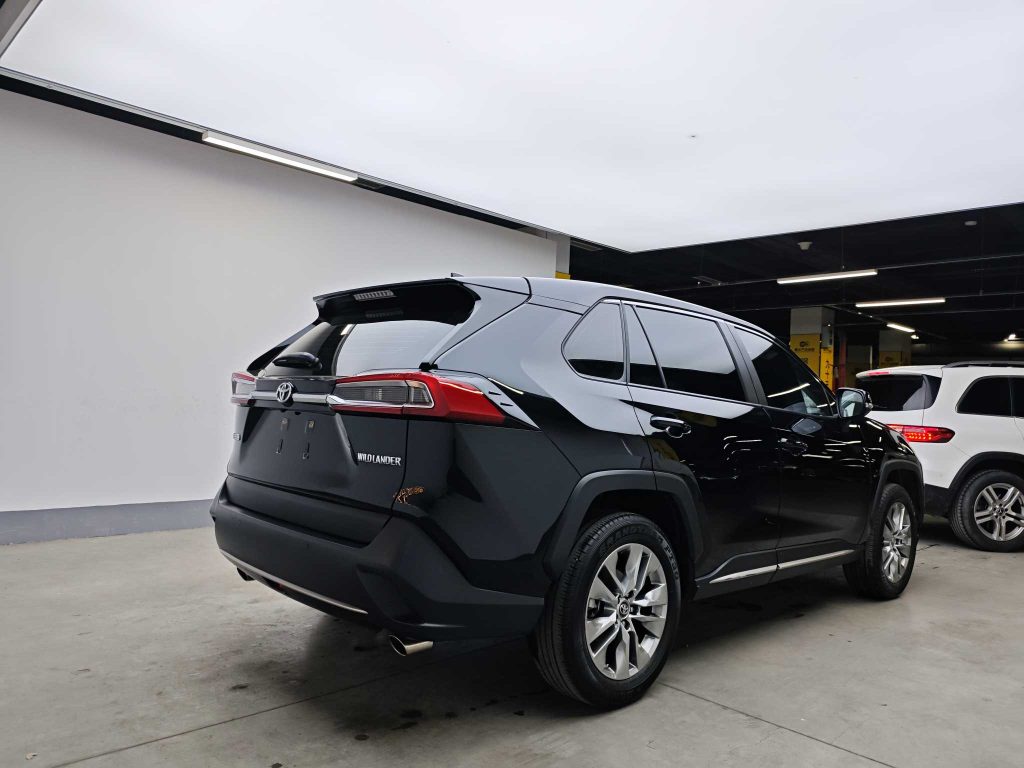 Toyota WILDLANDER 2022 2.0L CVT 2WD Deluxe - Huishida Trading