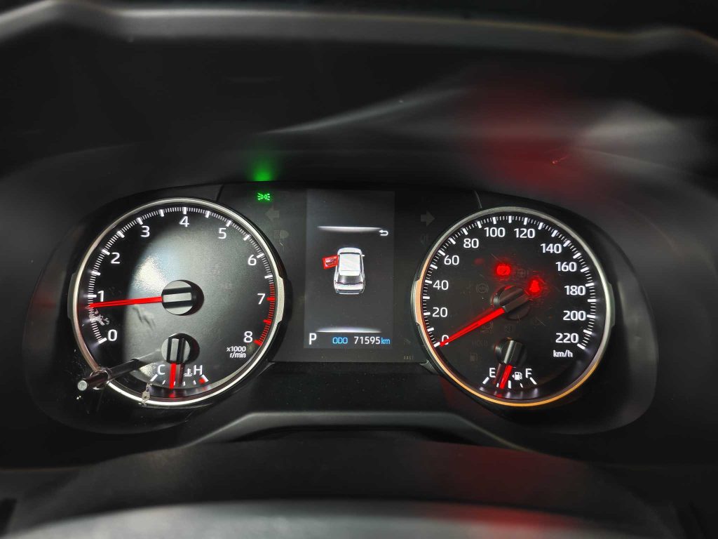 Toyota WILDLANDER 2022 2.0L CVT 2WD Deluxe - Huishida Trading