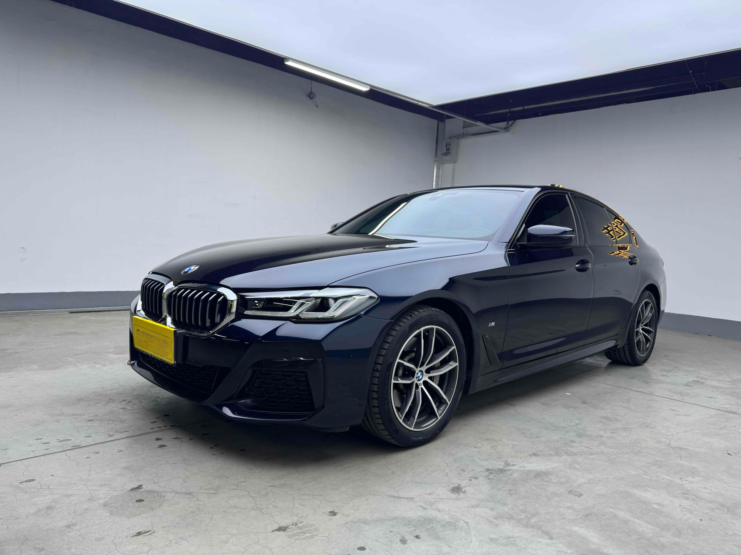 BMW 5 серии (импорт) 2022 Модифицированный 525i M Sport Package