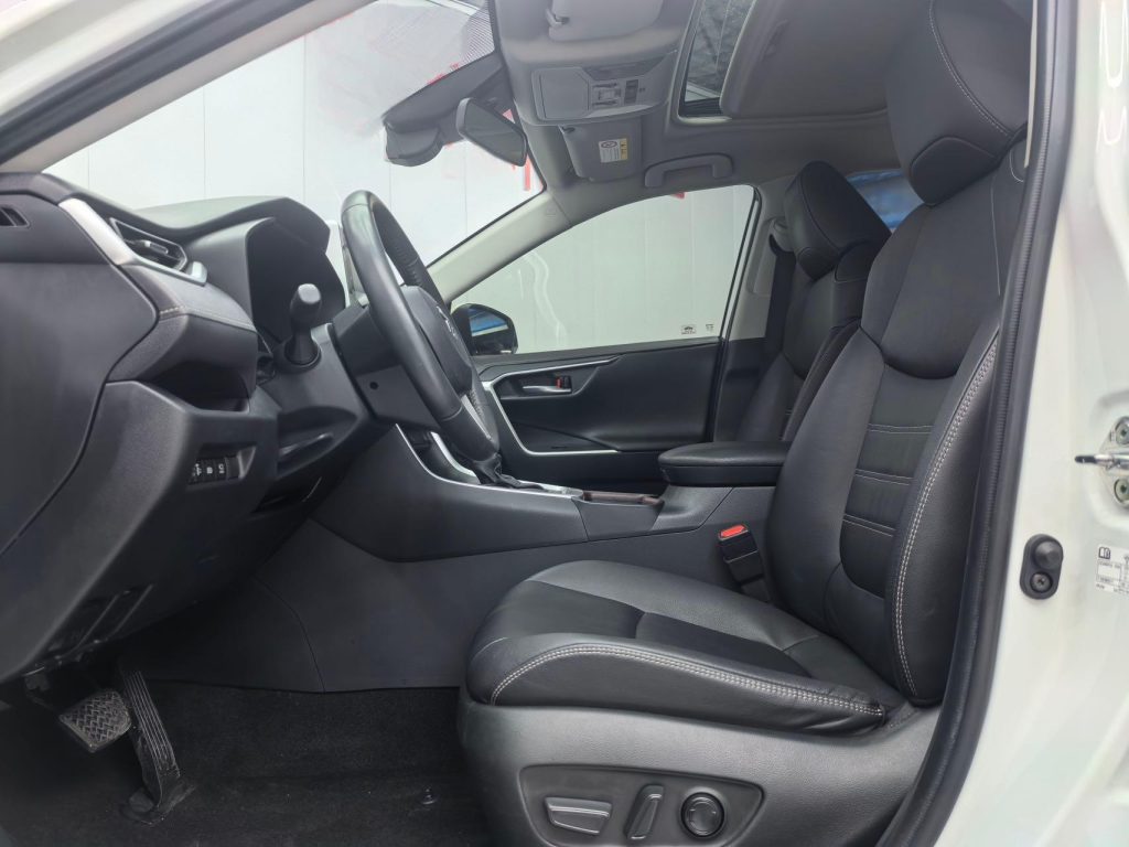 Toyota RAV4 2020 2.0L CVT 2WD Style PLUS Edition - Huishida Trading