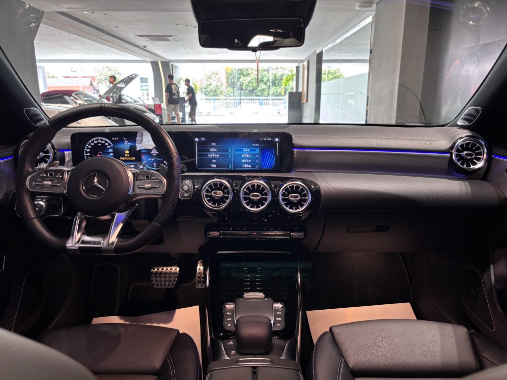 Mercedes-Benz A-Class AMG 2020 AMG A 35 L 4MATIC - Huishida Trading
