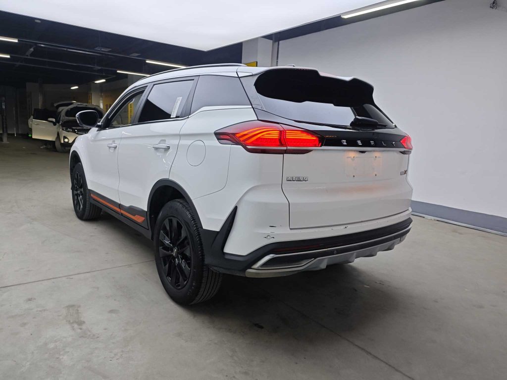 Geely Atlas 2022 BOKU X 1.8TD DCT Intelligent - Huishida Trading