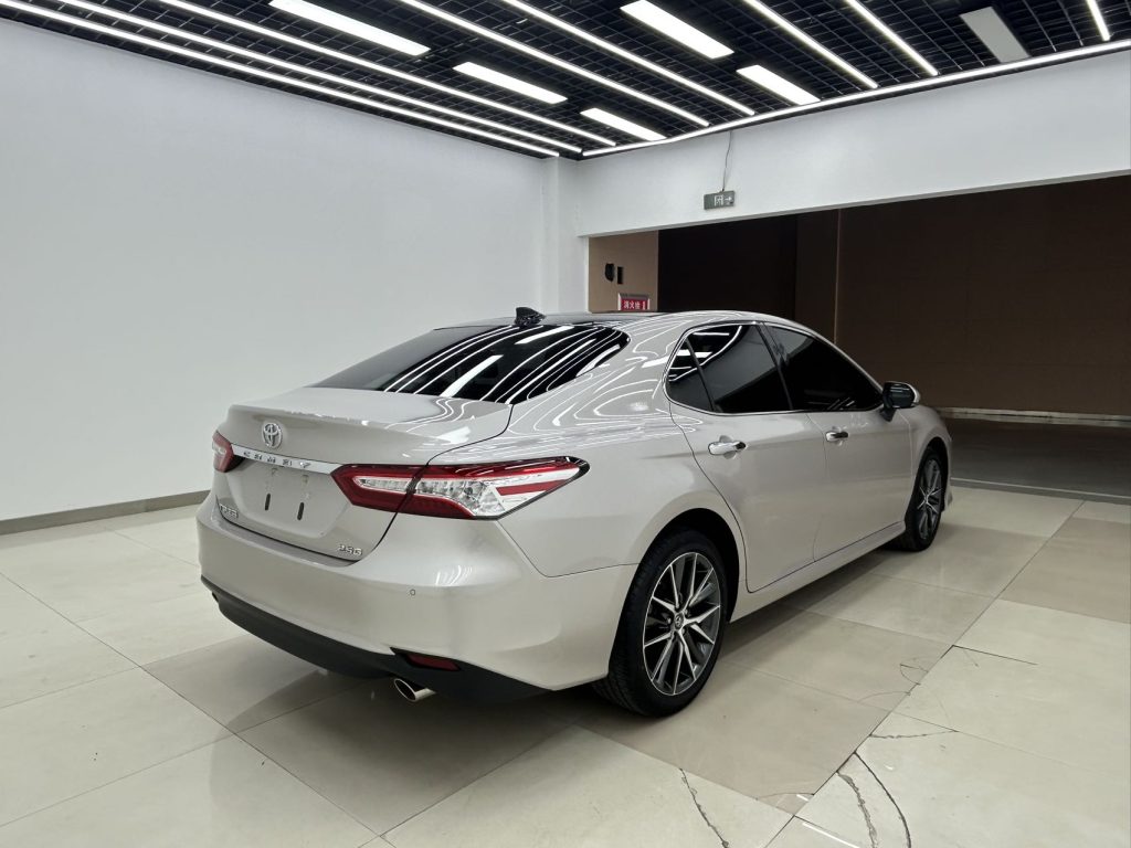 Toyota Camry 2021 2.5G Luxury Edition - Huishida Trading