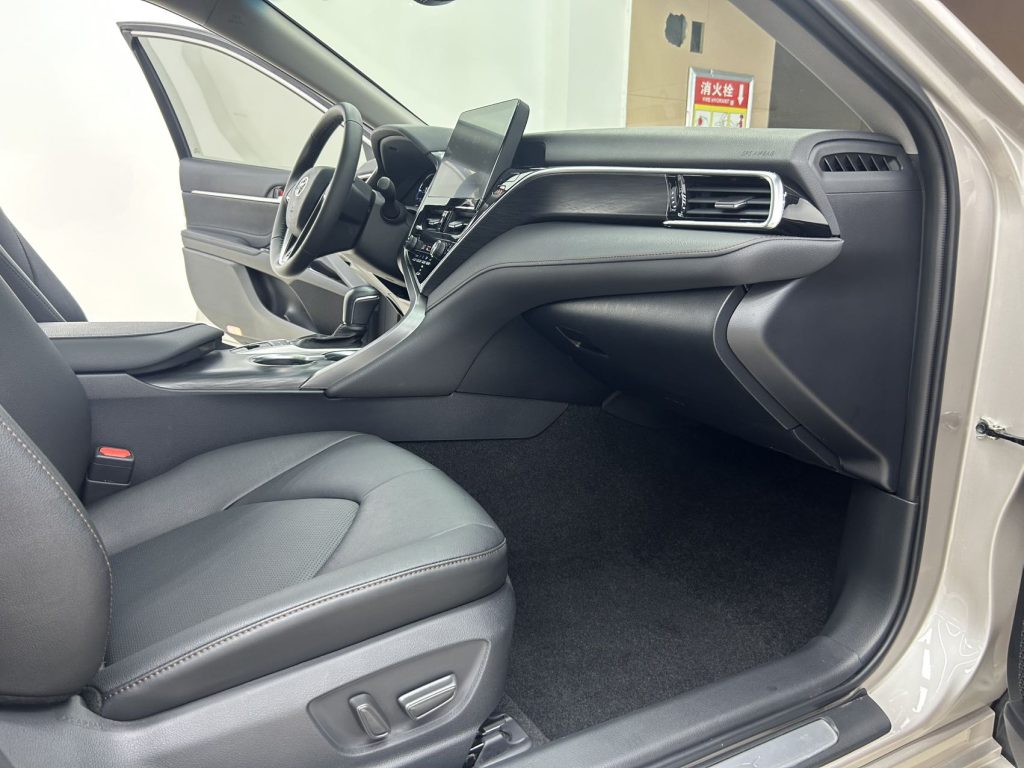 Toyota Camry 2021 2.5G Luxury Edition - Huishida Trading