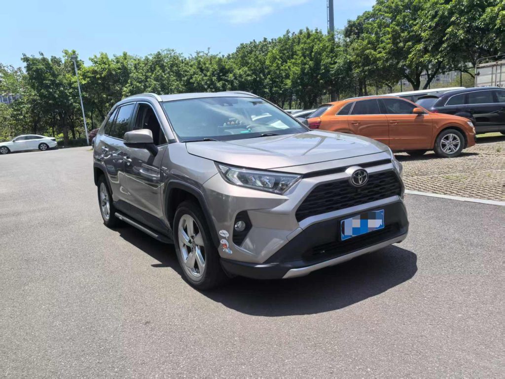 RAV4 2020 2.0L CVT 2WD Style Edition - Huishida Trading