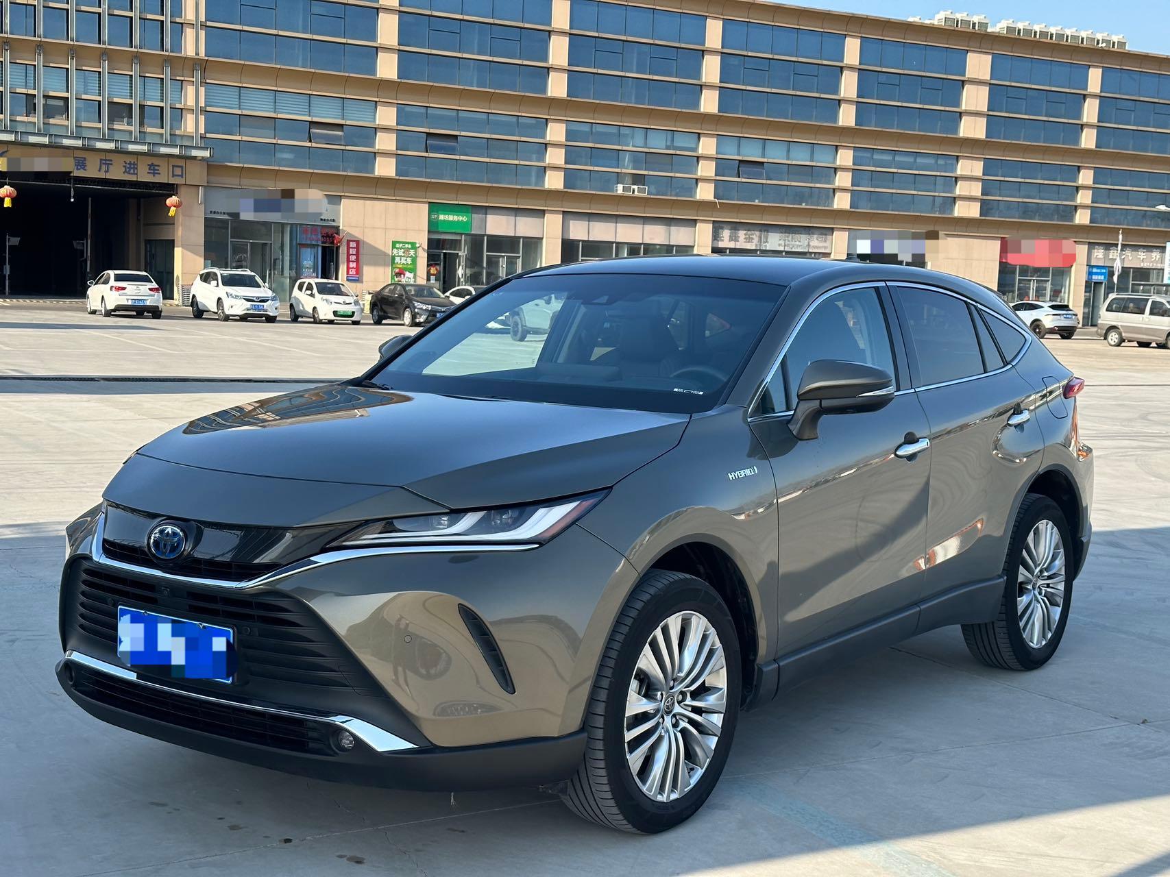 TOYOTA  HARRIER 2022 Twin Engine 2.5L CVT 4WD Flagship Edition