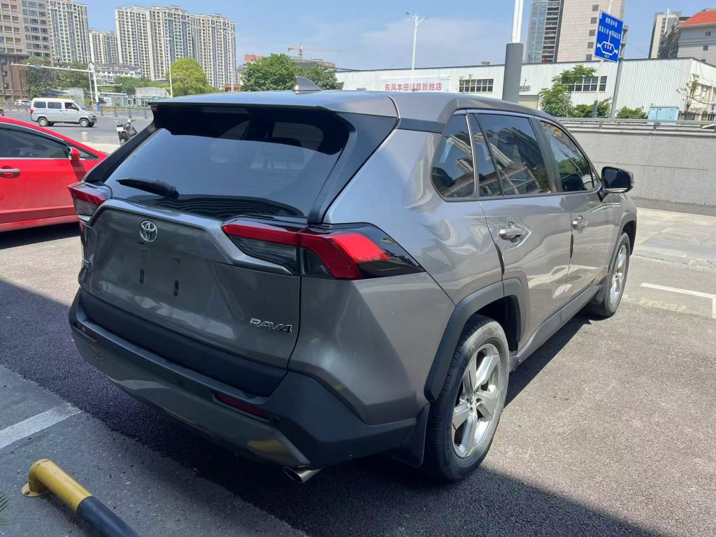 RAV4 2020 2.0L CVT 2WD Style PLUS Edition - Huishida Trading