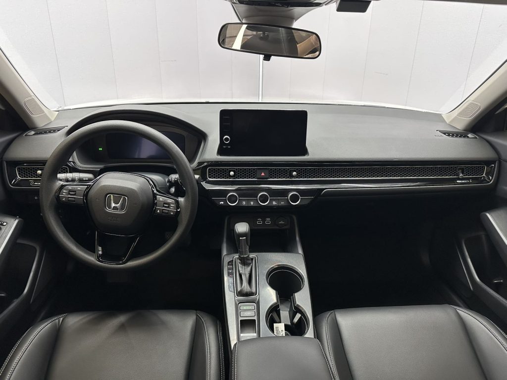 Honda Civic 2022 240TURBO CVT Power Edition - Huishida Trading