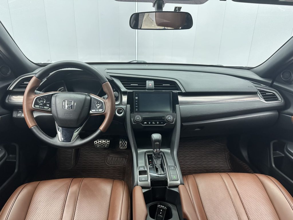 Honda Civic 2021 HATCHBACK 220TURBO CVT Tide Cool Control - Huishida Trading