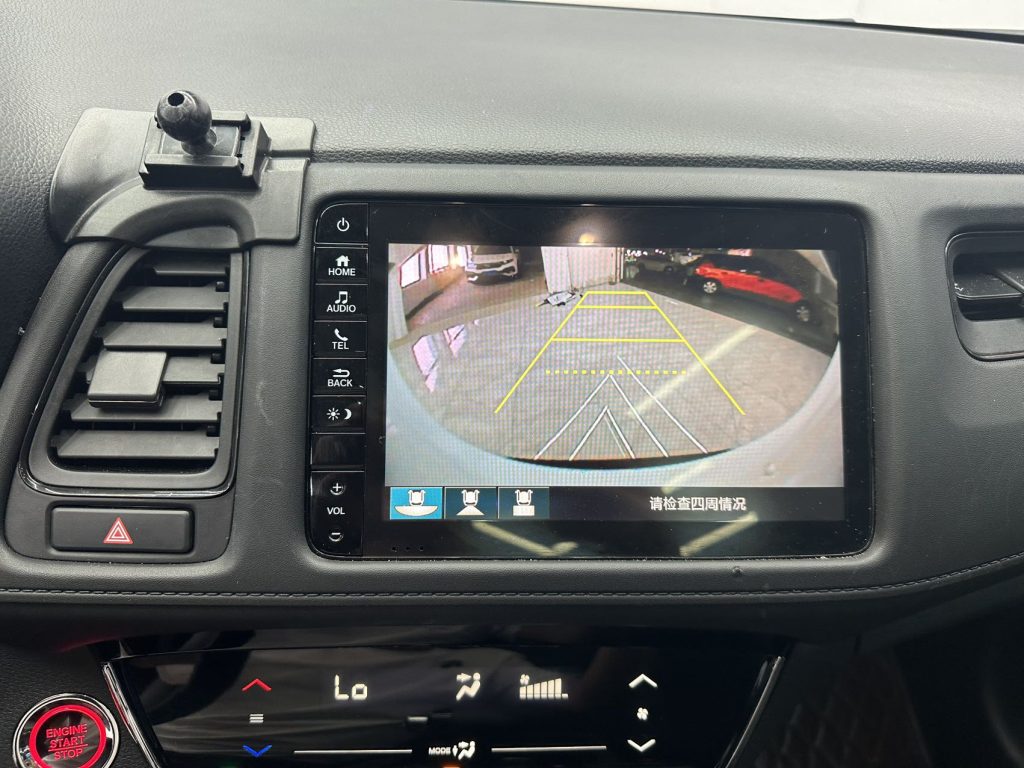 Honda VEZEL 2020 220 TURBO CVT Luxury Edition - Huishida Trading