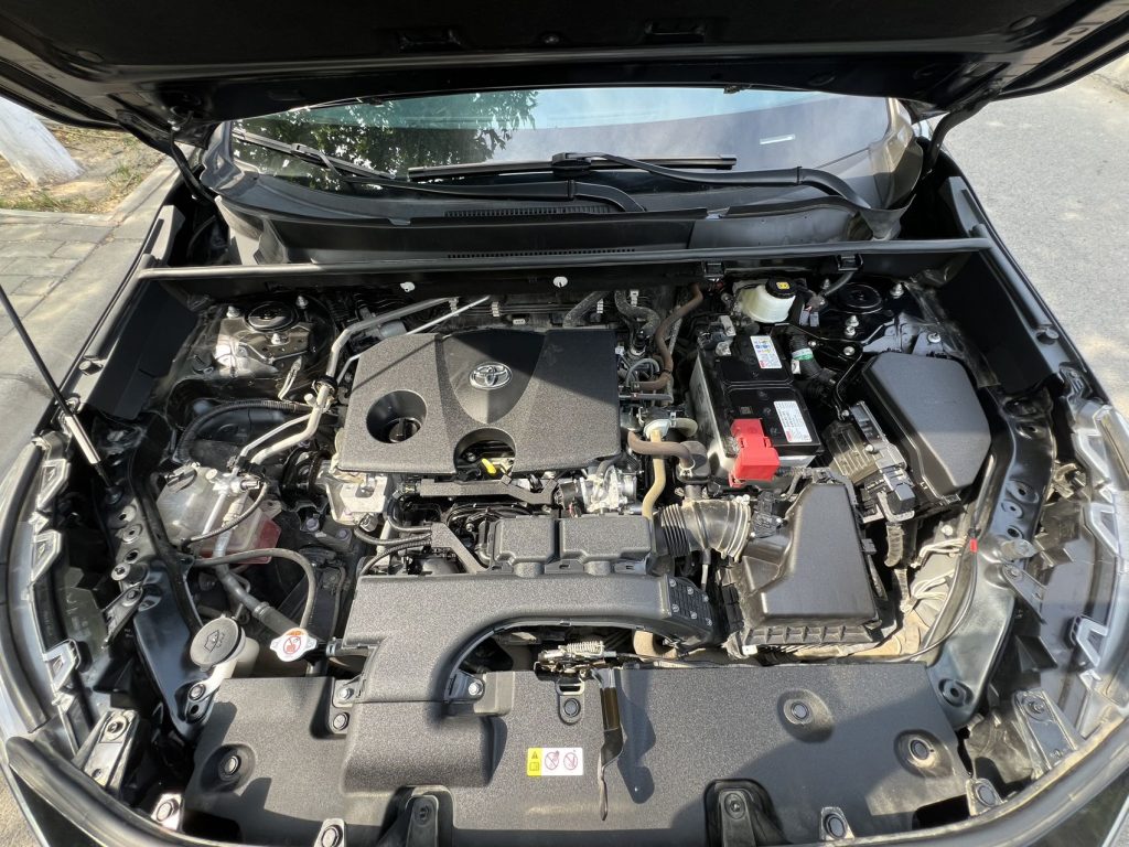 RAV4 2021 2.0L CVT 2WD Style PLUS Edition - Huishida Trading