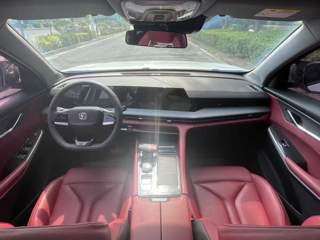 CS75PLUS 2022 2 поколение 1.5T Auto Premium - Huishida Trading