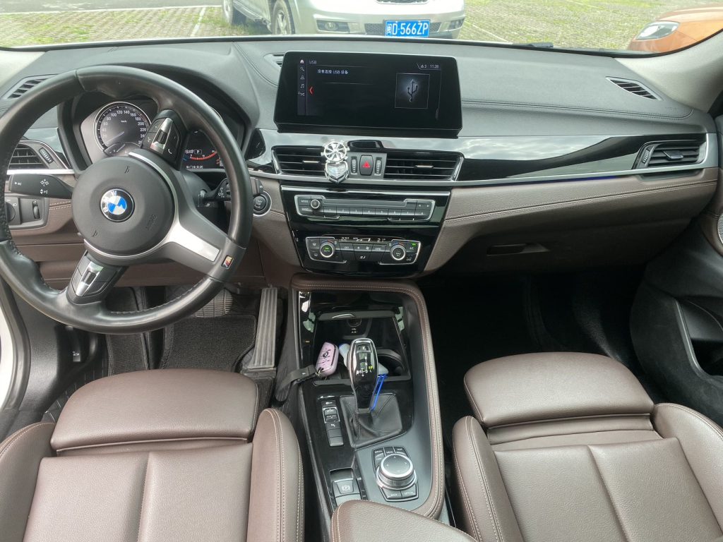 BMW x2 2022 sDrive25iM Спортивный пакет - Huishida Trading