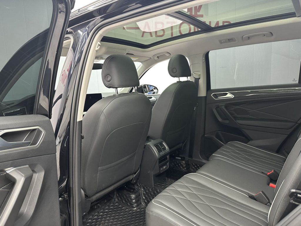 Volkswagen Tiguan L 2022 330TSI Auto 2WD R-Line - Huishida Trading