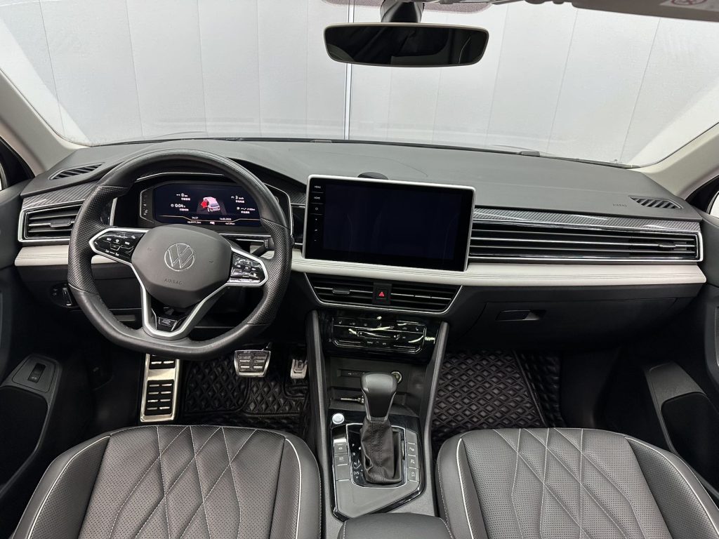 Volkswagen Tiguan L 2022 330TSI Auto 2WD R-Line - Huishida Trading