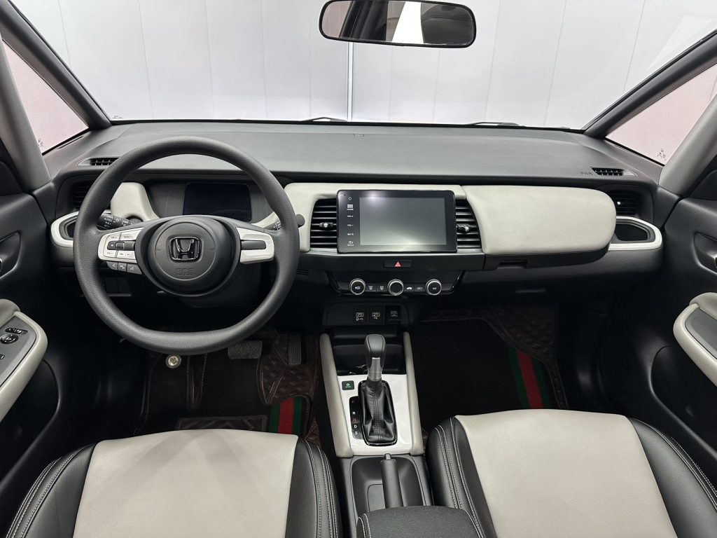 Honda LIFE 2021 1.5L CVT CRO-S Fun Edition - Huishida Trading