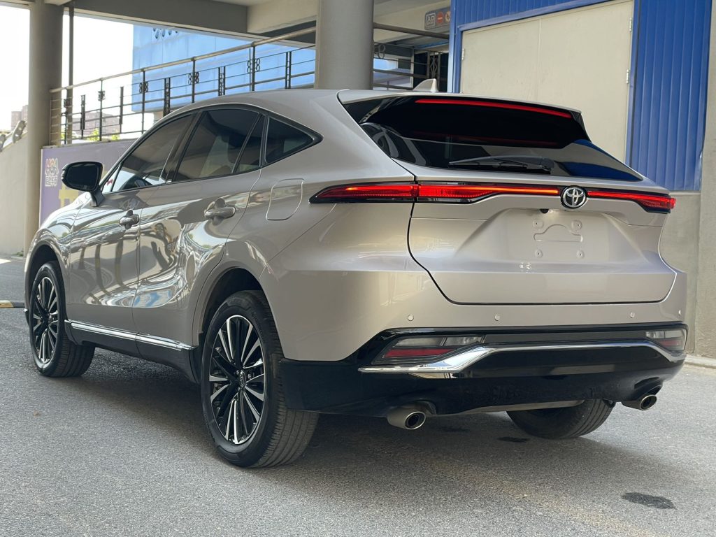 Toyota Venza 2022 2.0L CVT 4WD Supreme Edition - Huishida Trading