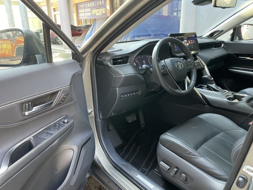 TOYOTA HARRIER 2022 Twin Engine 2.5L CVT 4WD Flagship Edition - Huishida Trading