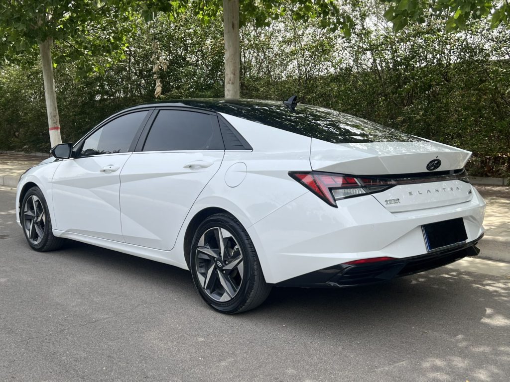 Hyundai Elantra 2021 1.5L CVT LUX Premium - Huishida Trading