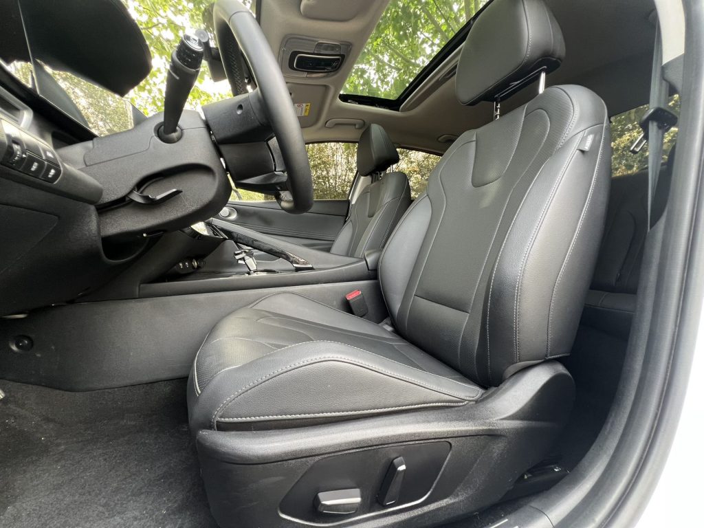 Hyundai Elantra 2021 1.5L CVT LUX Premium - Huishida Trading