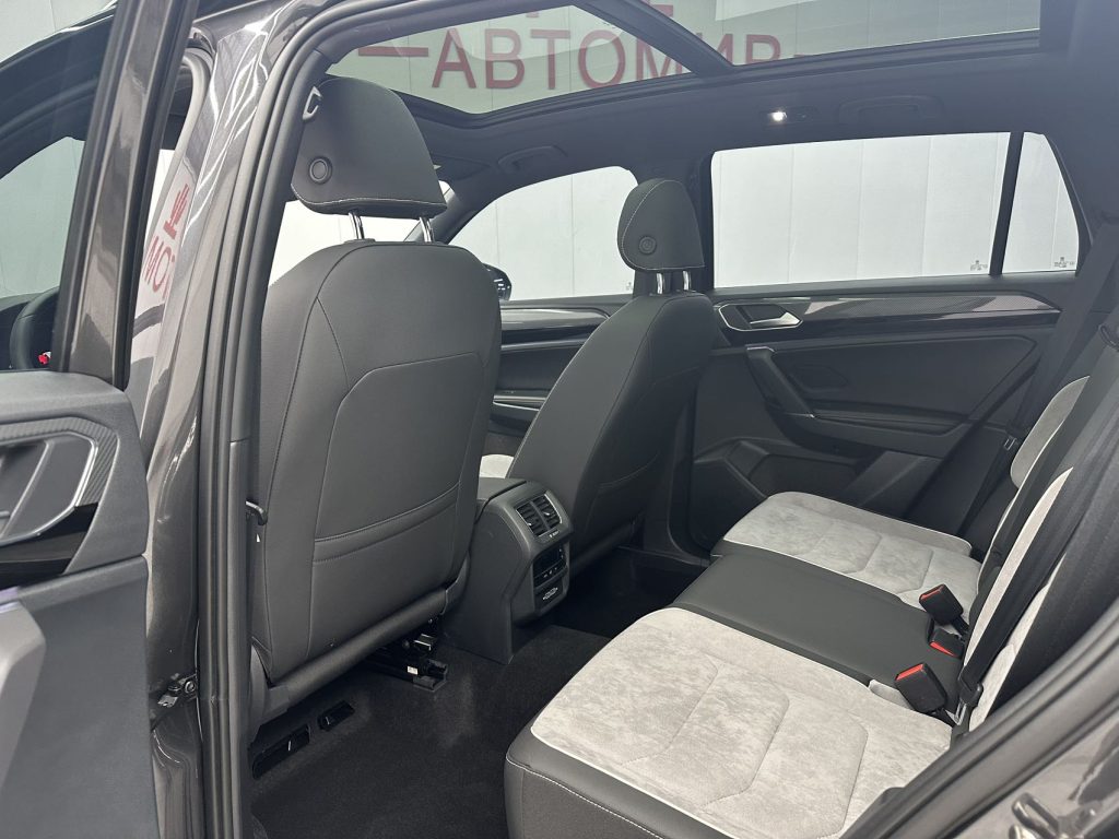 Volkswagen TAYRON 2022 380TSI 4WD R-Line Intelligent Edition - Huishida Trading