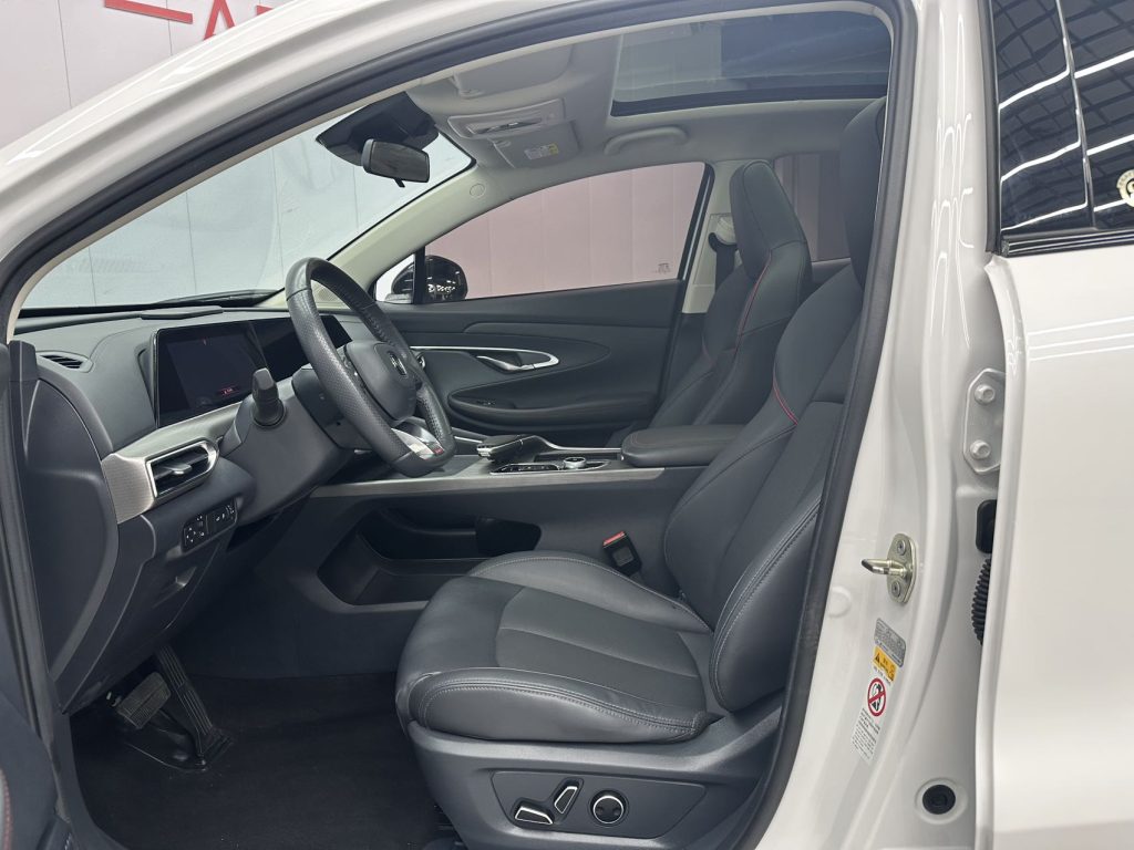 Changan UNI-T 2020 1.5T Подписная модель - Huishida Trading