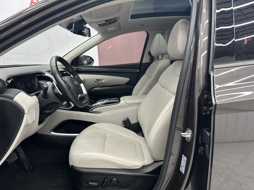 Hyundai Tucson 2021 Tucson L 1.5T DCT LUX Premium Edition - Huishida Trading