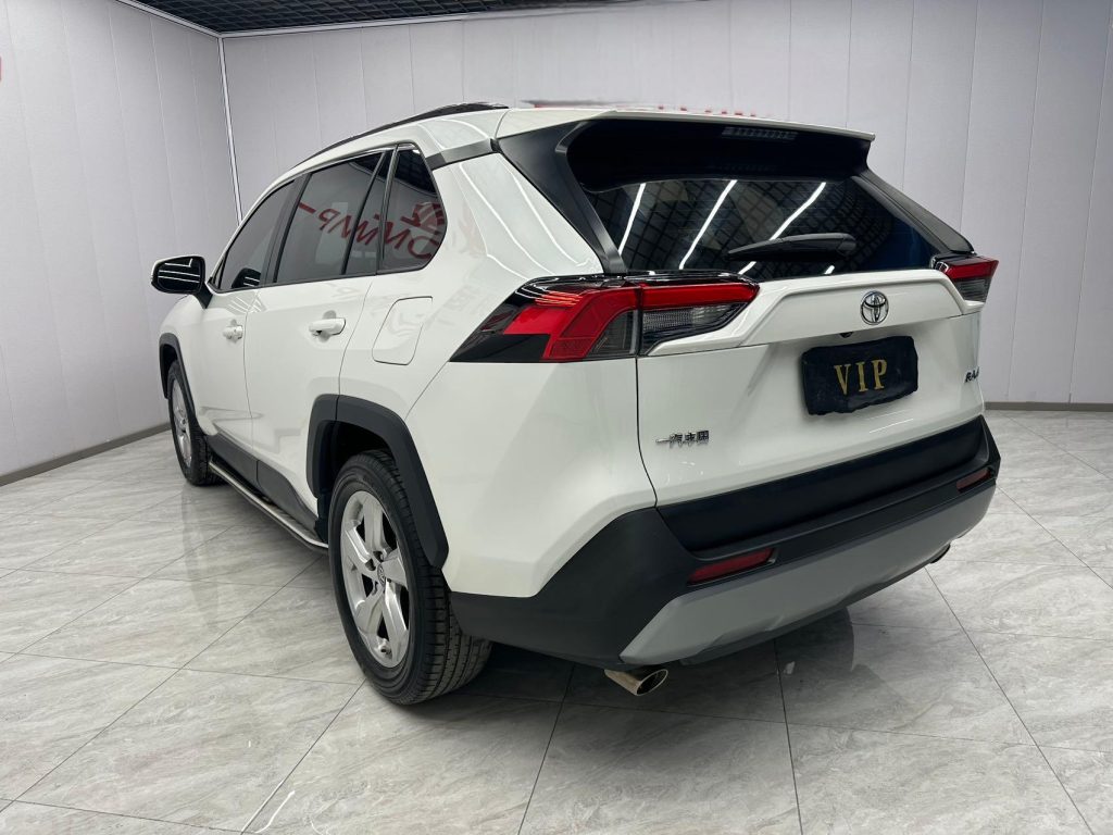 TOYOTA RAV4 RWD 2020 2.0L CVT 2WD Style PLUS Edition - Huishida Trading