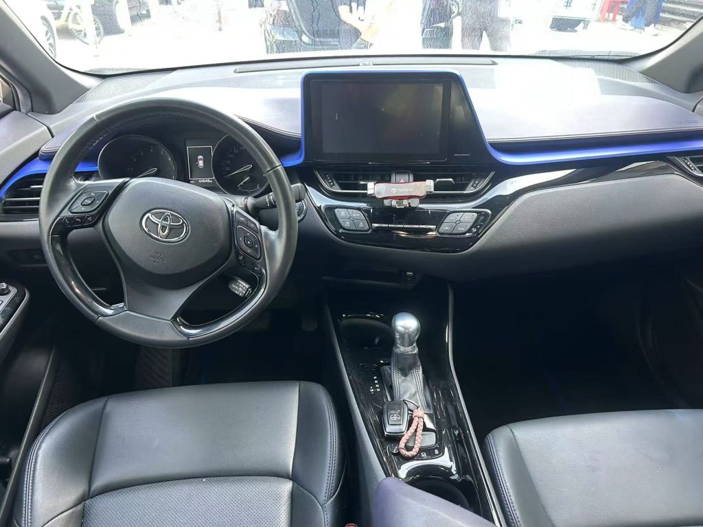CHR 2020 2.0L Luxury Edition - Huishida Trading