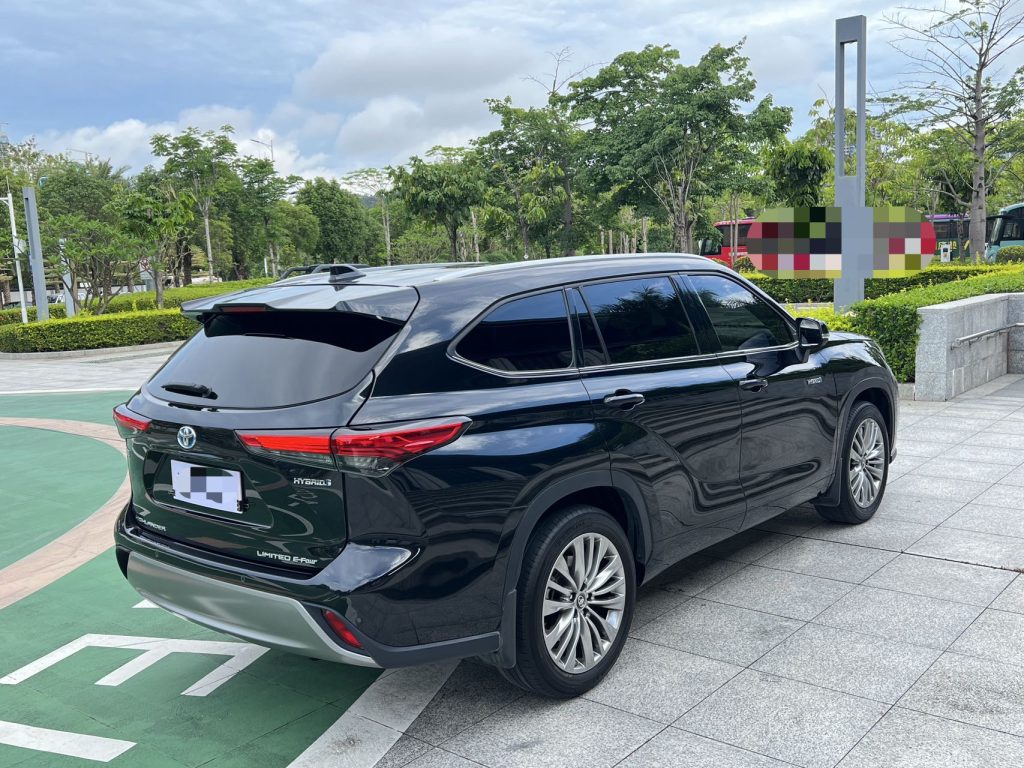 Highlander 2022 Twin Engine 2.5L 4WD Supreme Edition 7-местный - Huishida Trading
