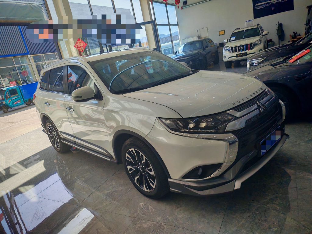 Mitsubishi Outlander 2020 2.4L 4WD Enjoy Edition 5-местный - Huishida Trading