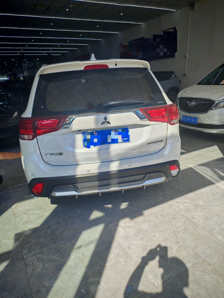 Mitsubishi Outlander 2020 2.4L 4WD Enjoy Edition 5-местный - Huishida Trading