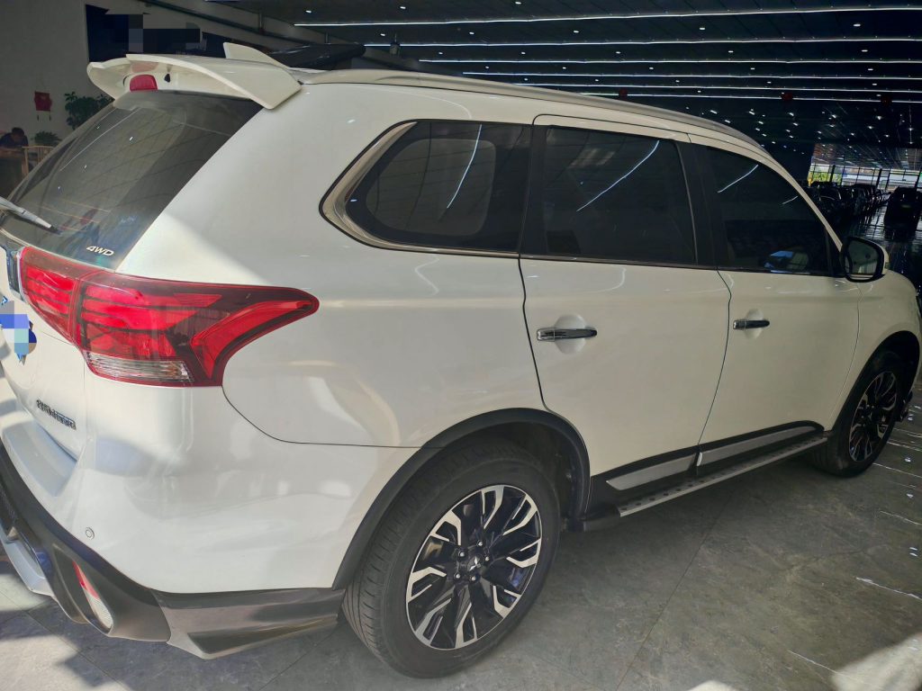 Mitsubishi Outlander 2020 2.4L 4WD Enjoy Edition 5-местный - Huishida Trading