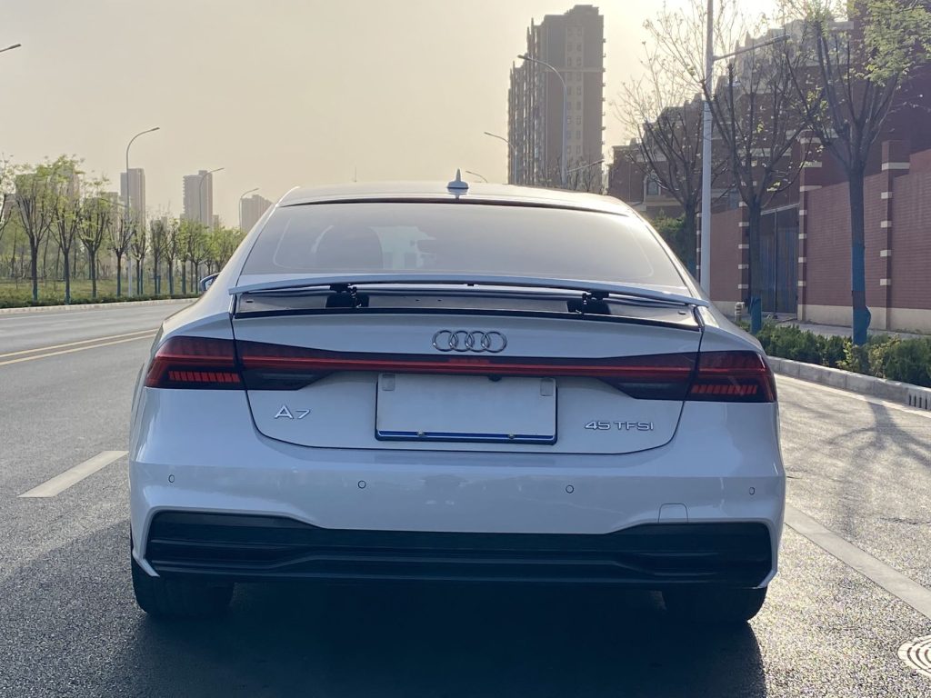 AUDI A7 2022 45 TFSI Точный выбор - Huishida Trading