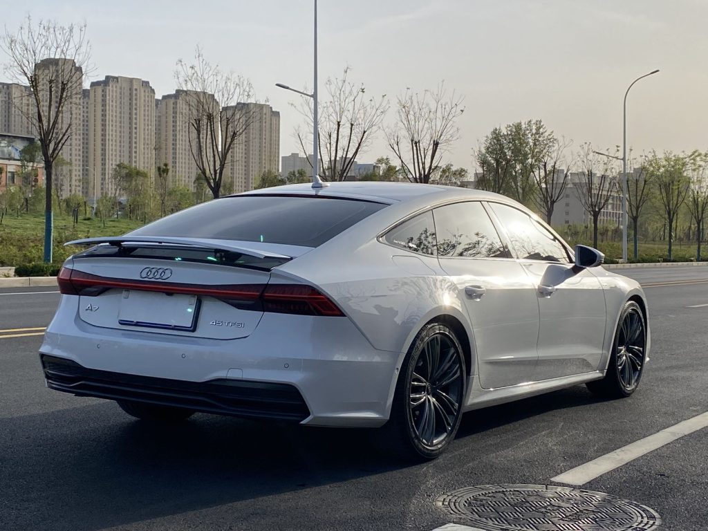 AUDI A7 2022 45 TFSI Точный выбор - Huishida Trading