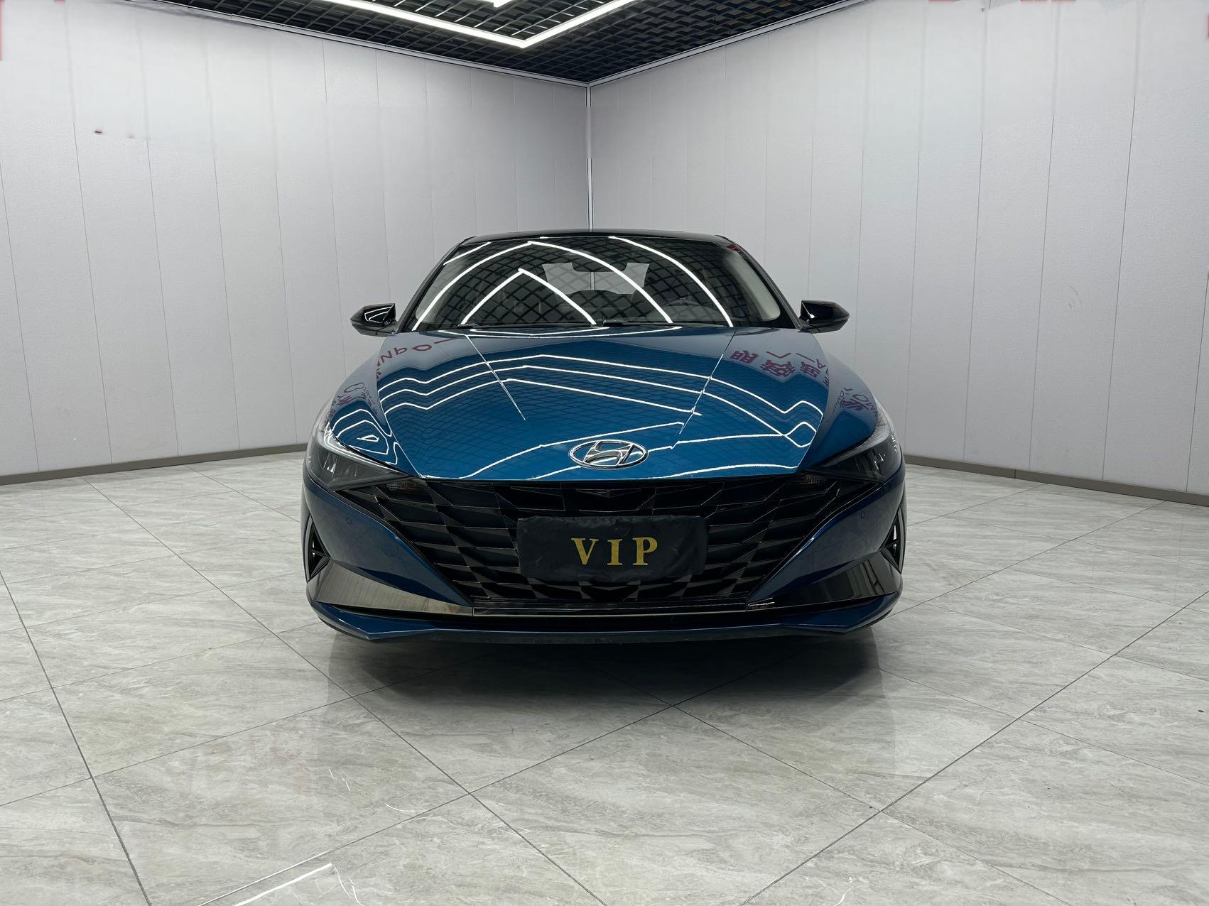 Hyundai Elantra 2021 1.5L CVT LUX Premium