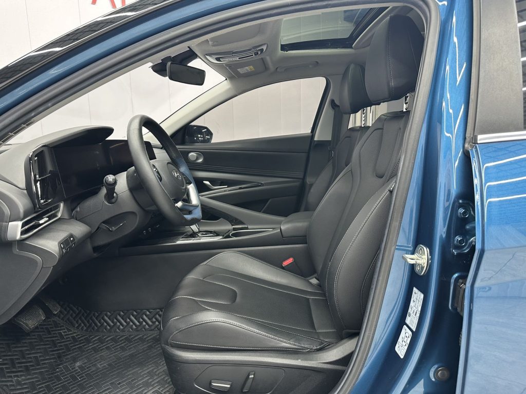 Hyundai Elantra 2021 1.5L CVT LUX Premium - Huishida Trading