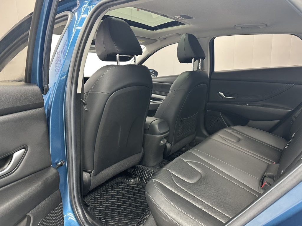 Hyundai Elantra 2021 1.5L CVT LUX Premium - Huishida Trading