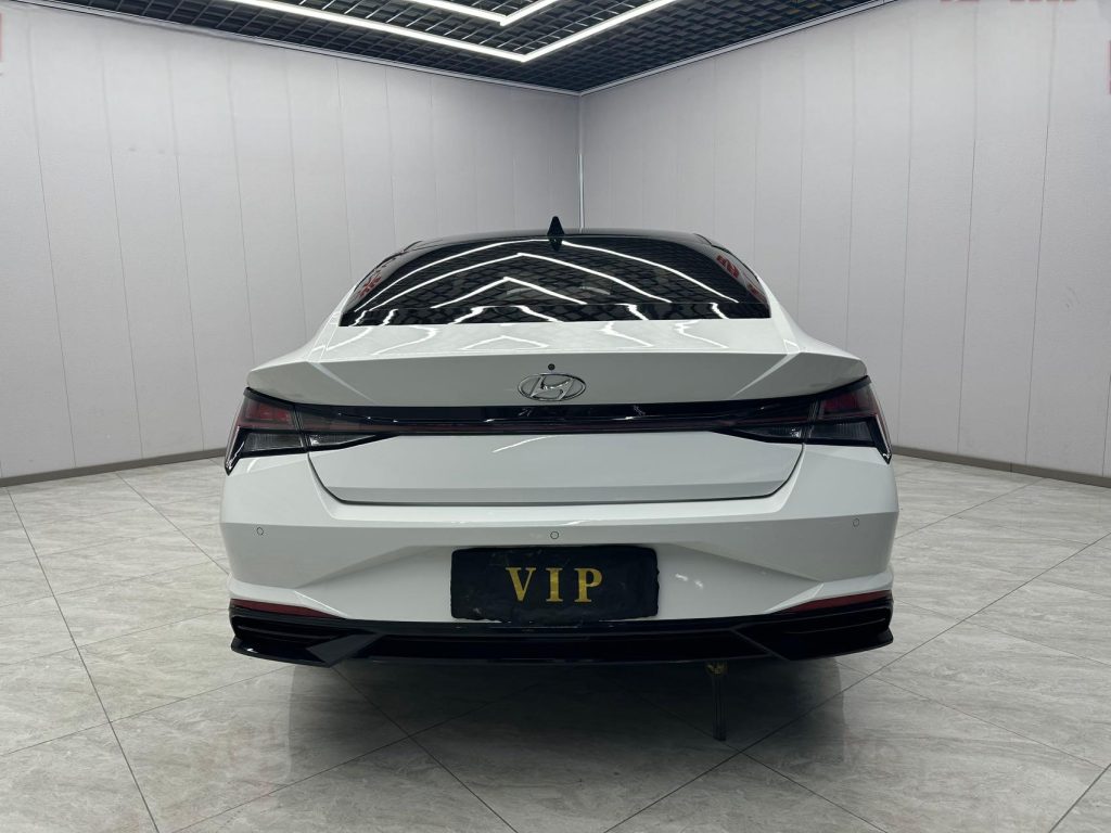 Hyundai Elantra 2021 1.5L CVT LUX Premium - Huishida Trading