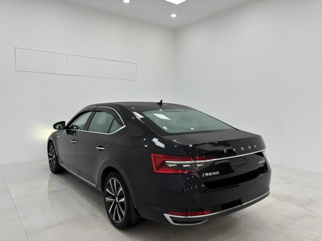SKODA SUPERB 2021 TSI330 DSG Comfort Edition - Huishida Trading